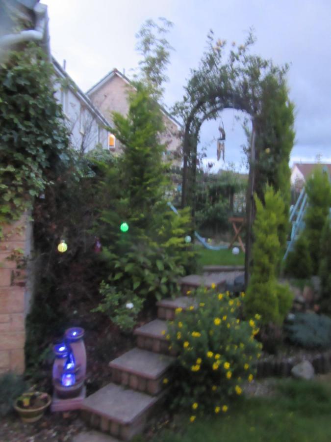Homely Haven, Dunfermline Exterior foto